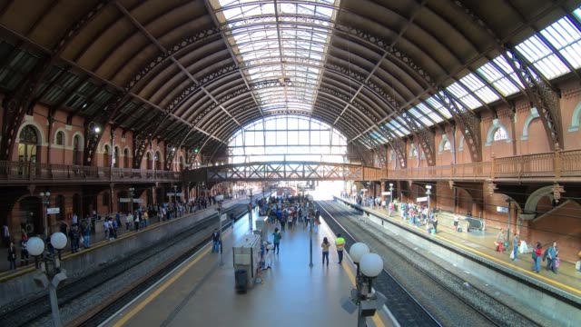 Famous Luz Station in Sao Paulo, hyper lapse