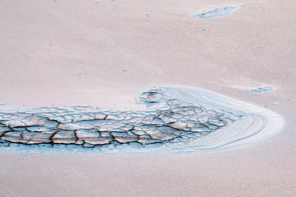 istock Kati Thanda-Lake Eyre, South Australia, Australia 1152120863