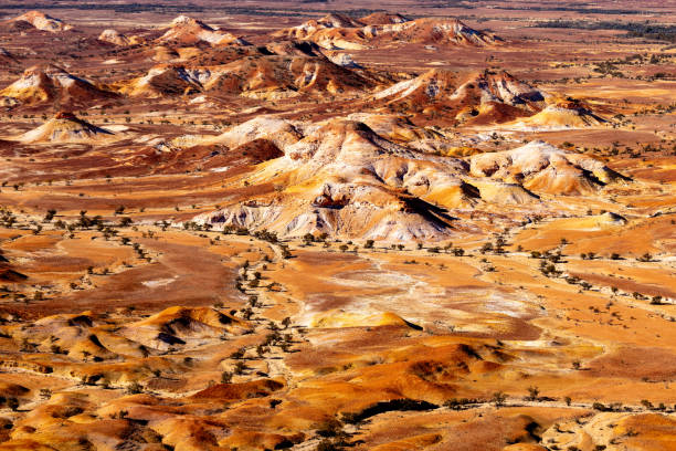 istock Anna Creek Painted Hills, South Australia, Australia 1152126882