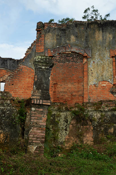 istock Ruins of French office 1152138845