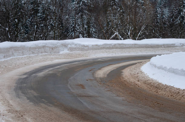istock Snowy road in Bieszczady 1152143313