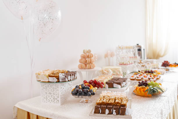 istock Delicious sweet buffet with cupcakes. Candy Bar. 1152147030