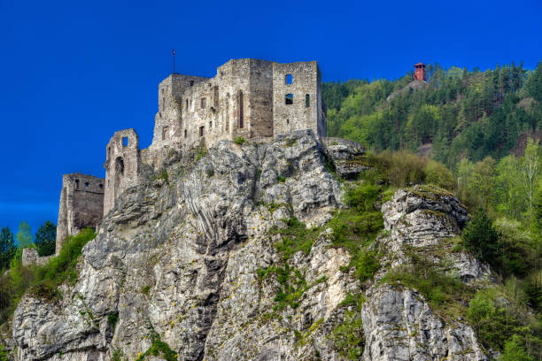 istock Strecno castle, Slovakia 1152168099