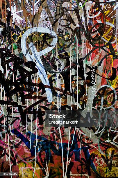 Tło Z Graffiti Tło - zdjęcia stockowe i więcej obrazów Graffiti - Graffiti, Nowy Jork, Kultura hip-hopowa