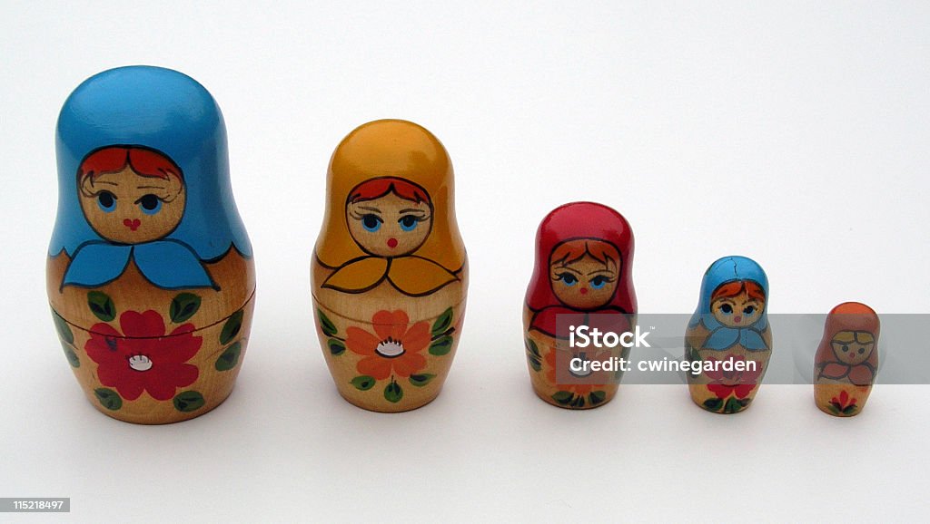 Bambole russe di nidificazione - Foto stock royalty-free di Famiglia