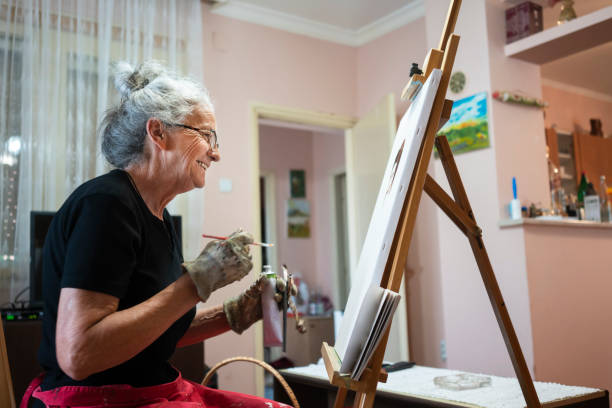 istock Painting is my favorite hobby 1152186014