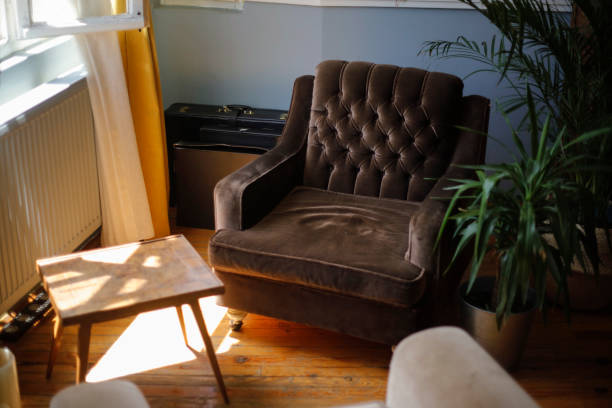 istock Living room in retro style 1152192016