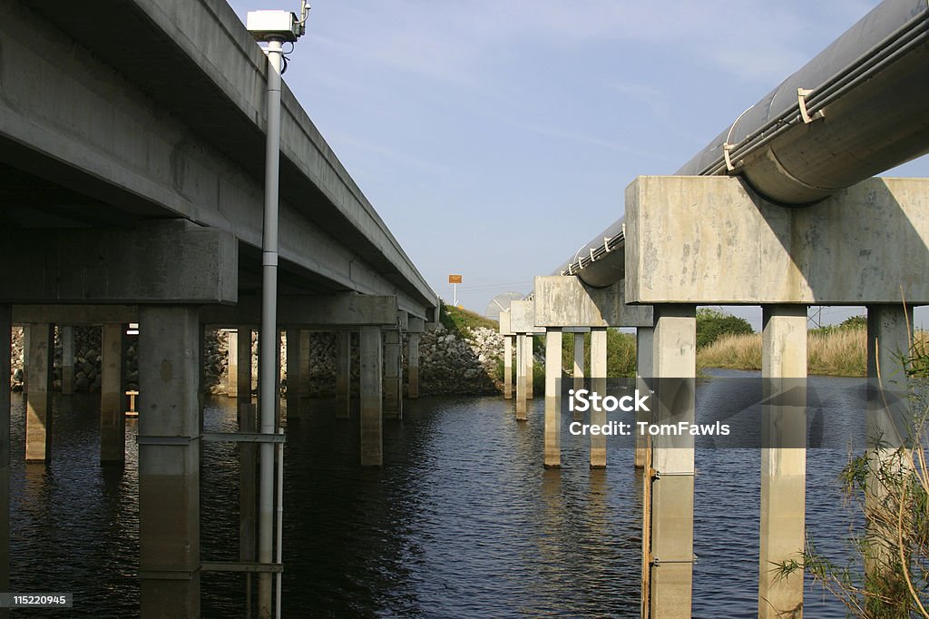 Ponte sobre o Rio de São João, Flórida - Foto de stock de Abaixo royalty-free