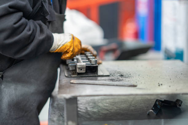 istock Worker working in production line inside factory 1152279397