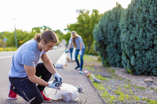 Group of Graduated College Students Doing Community Service Street and Roadside Cleanup (Shot with Canon 5DS 50.6mp photos professionally retouched - Lightroom / Photoshop - original size 5792 x 8688)