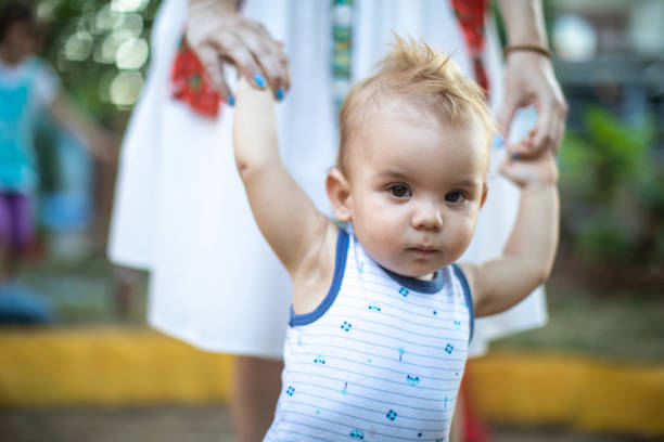 summer is perfect time for making first steps - love growth time of day cheerful imagens e fotografias de stock