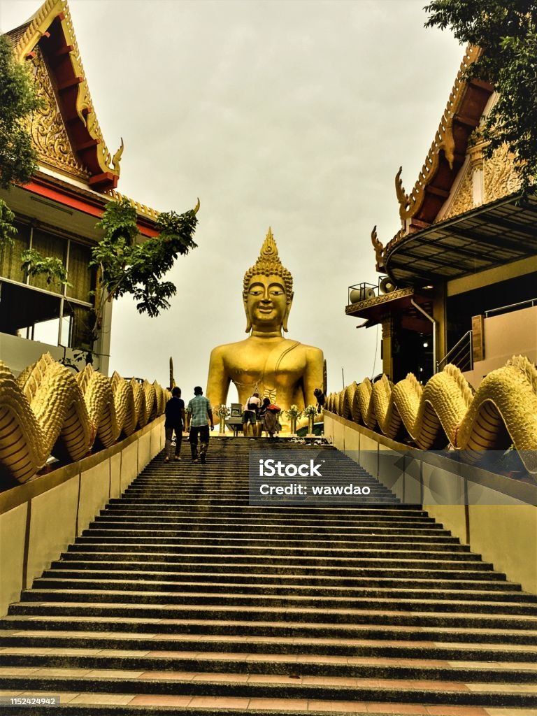 Chon Buri,Thailand-May 11,2019: Wat Phra Yai Temple - Big Buddha Statue Pattaya City, Bang Lamung District, Chon Buri.A nice temple with a large Buddha statue on top of the hill. Ancient Stock Photo