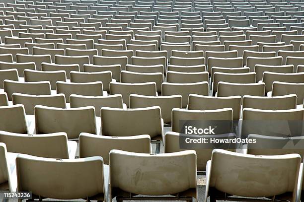 Foto de Estádio Assentos Vazios e mais fotos de stock de Assento - Assento, Assistindo, Barcelona - Espanha