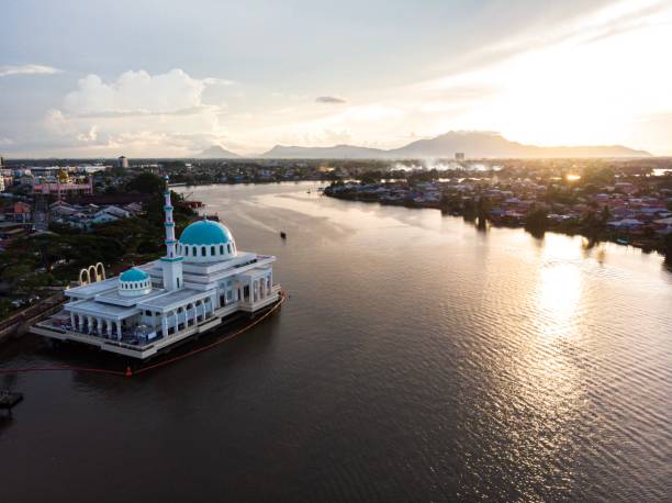 Kuching Floating Mosque Kuching Floating Mosque is a landmark located in Indian Street, Kuching, Sarawak, Malaysia kuching waterfront stock pictures, royalty-free photos & images