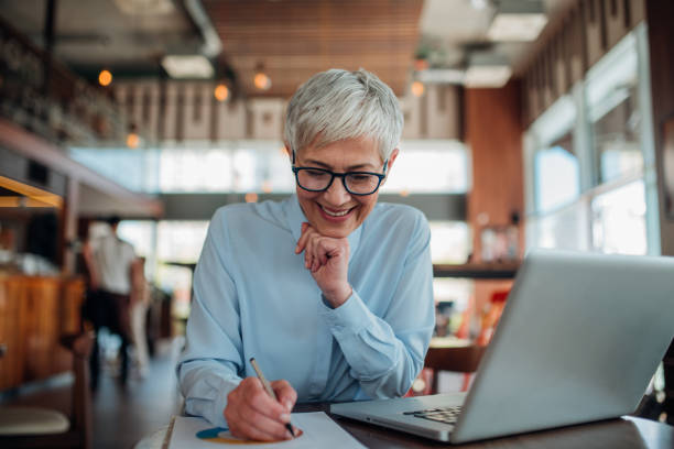 istock Woman working at the coffee shop 1152451575