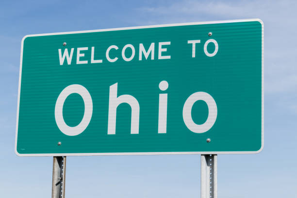 istock Welcome to Ohio Sign along an interstate highway I 1152466345