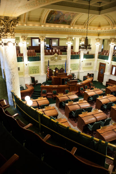 camera del senato presso south dakota state capitol building a pierre, south dakota, stati uniti - south dakota pierre state capitol building usa foto e immagini stock