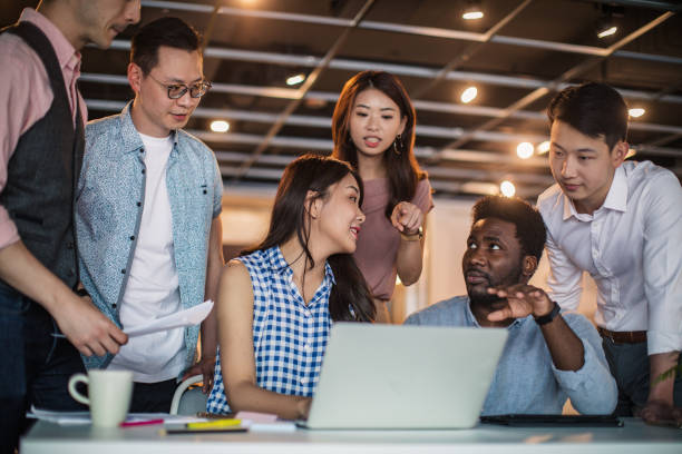 istock People working together in modern office 1152495634