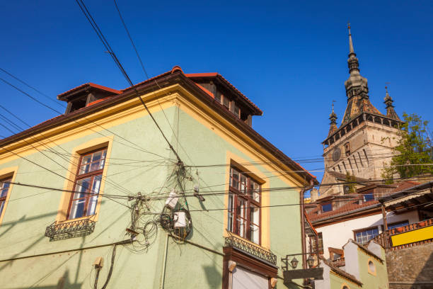 old architecture of sighisoara - sighisoara romania sunlight day imagens e fotografias de stock