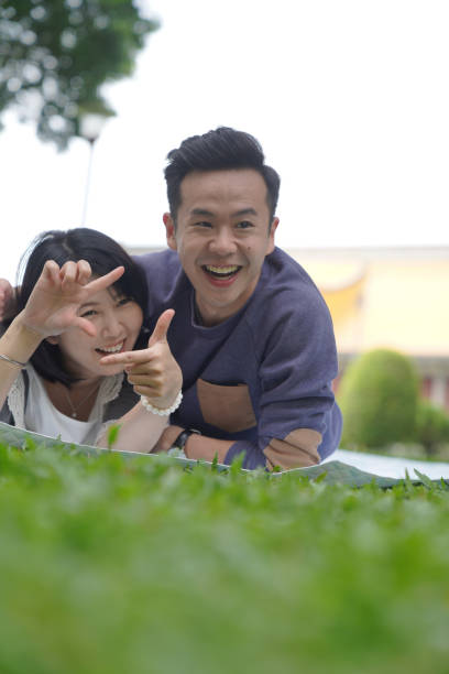 istock Talk about love and Say love 1152534951