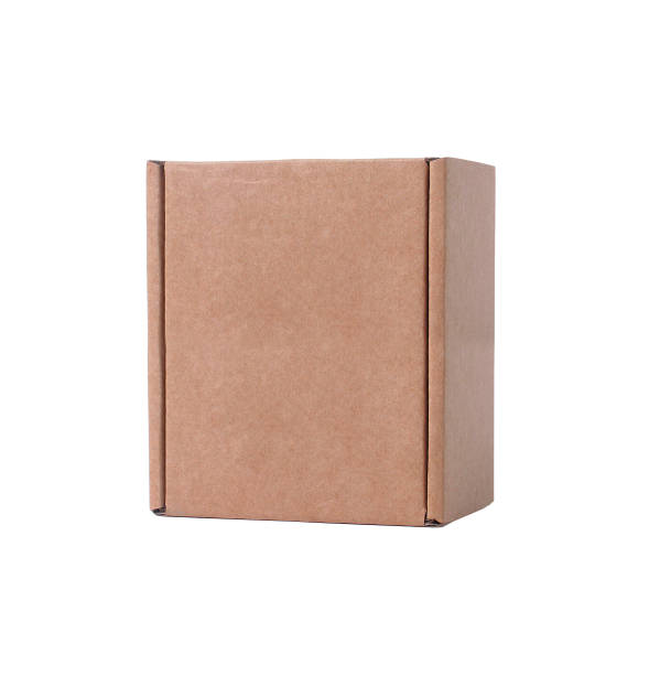 istock Small closed cardboard isolated on white 1152560518