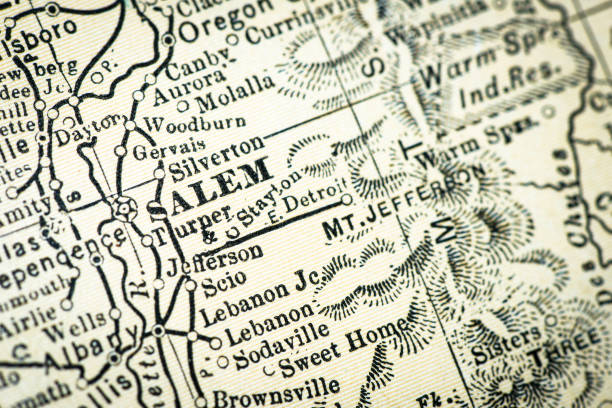 istock Antique USA map close-up detail: Salem, Oregon 1152573907
