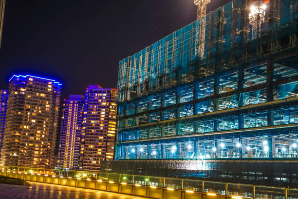 cantiere di un edificio per uffici (minato mirai, yokohama) - 13603 foto e immagini stock