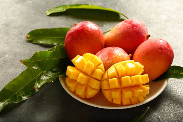 istock Healthy breakfast with mangoes. 1152750018