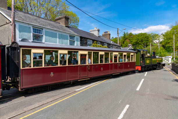 ffestiniog railway, gwnedd, gales - ffestiniog railway fotografías e imágenes de stock