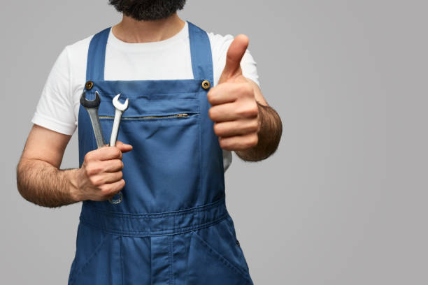 istock Crop mechanic rating auto service 1152823438