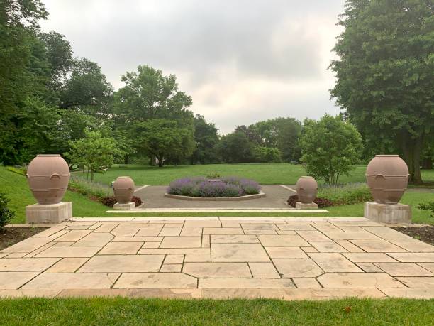 istock Mellon Park In Pittsburgh 1152844811