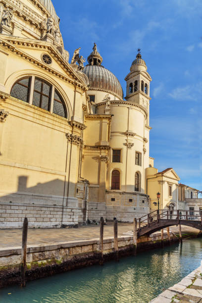 santa maria della salute lub bazylika najświętszej maryi panny zdrowia. wenecja. włochy - madonna della salute zdjęcia i obrazy z banku zdjęć