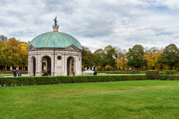 diana temple in garden munich hofgarten in munich. germany - diana pavilion imagens e fotografias de stock