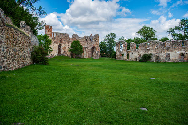 istock stone brick ruins of old building 1152877889