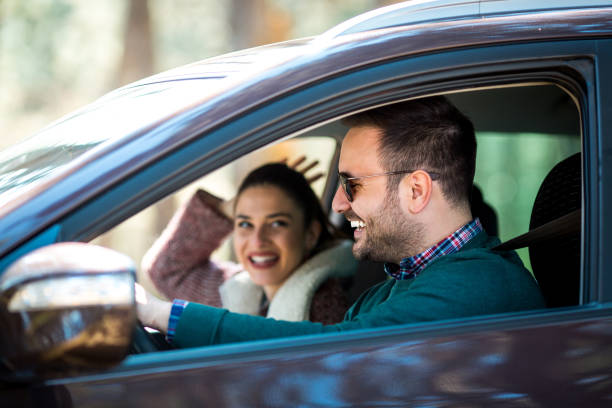 istock Couple having fun on roadtrip 1152897788