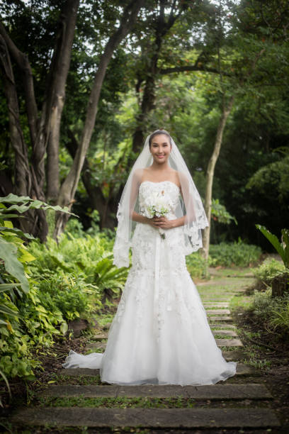 istock Beautiful Bride with wedding bridal bouquet. 1152961425