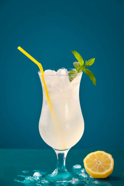 istock Lemon water glass with ice and peppermint 1152988993