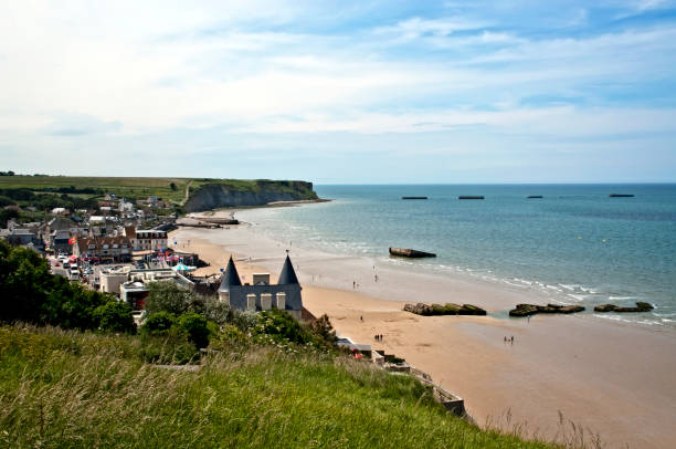 Arromanches Gold beach site of the Allied landing of the Second World War normandy stock pictures, royalty-free photos & images