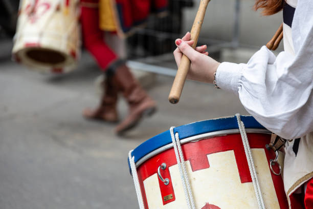 istock Drummer on the street 1153155664