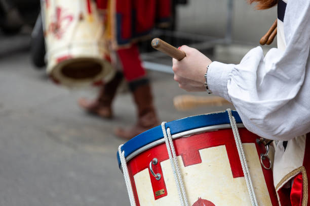 istock Drummer on the street 1153155680