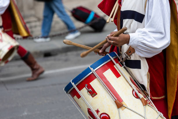 istock Drummer on the street 1153155732