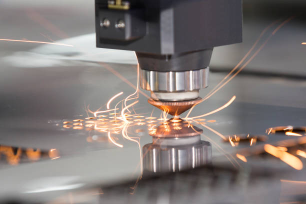 High precision CNC laser welding metal sheet High precision CNC laser welding metal sheet, high speed cutting, laser welding, laser cutting technology, laser welding machine laser cutting metal stock pictures, royalty-free photos & images