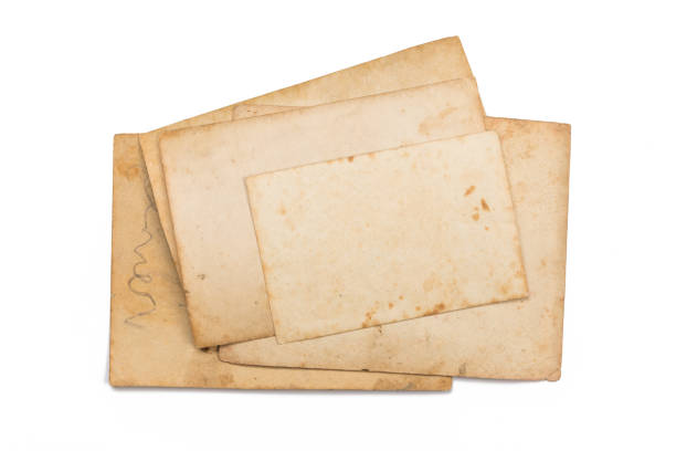 istock Old photo frame. Vintage paper. Retro card 1153182115