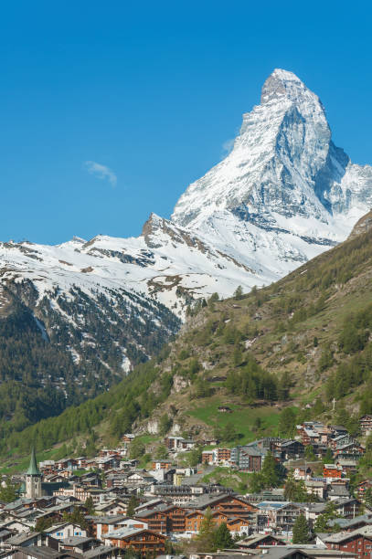 istock Mountain Matterhorn in Swiss 1153199816