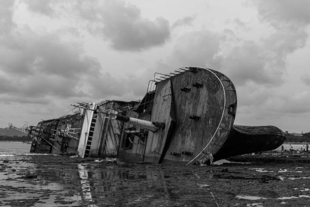 istock The Viking Ship destroyed on 14th of march, 2016 1153228630
