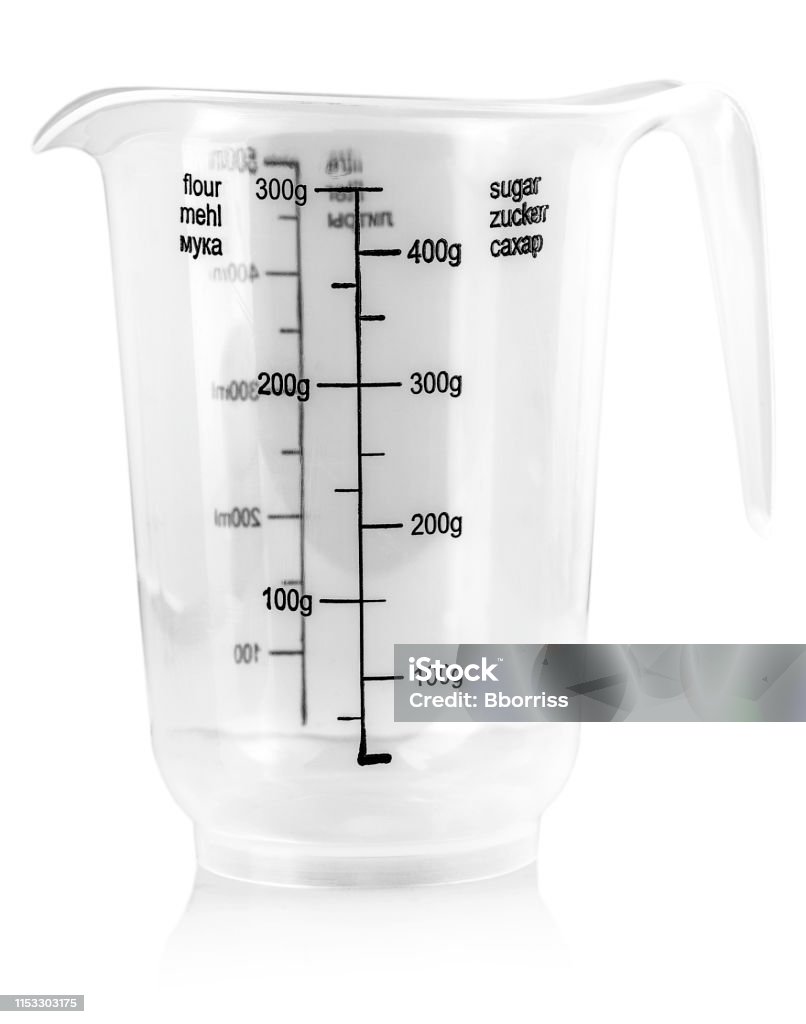 Vaso Medidor De Plástico Aislado En Blanco Foto de stock y más banco de imágenes de Abundancia - Abundancia, Agua, Alimento - iStock Vaso Medidor De Plástico Aislado En Blanco Foto de stock y más banco de imágenes de Abundancia - Abundancia, Agua, Alimento - iStock