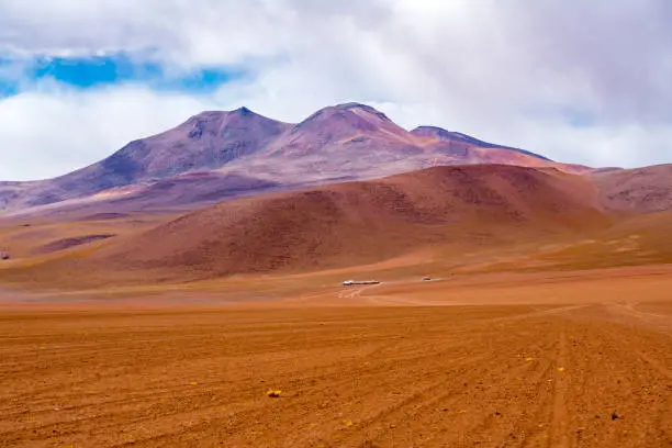 Photo of Volcanic landscape in Uyuni, Bolivia