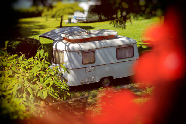 istock Old Caravan in a Campsite 1153368059