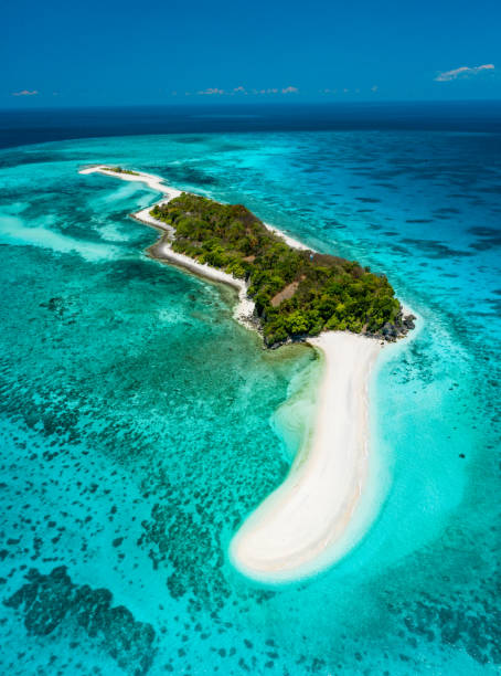 istock Tropical island of Cresta de Gallo, Philippines 1153387666