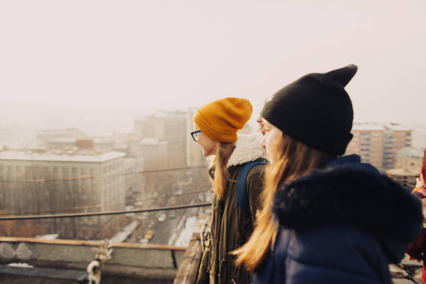 istock Hanging out with friends 1153390211